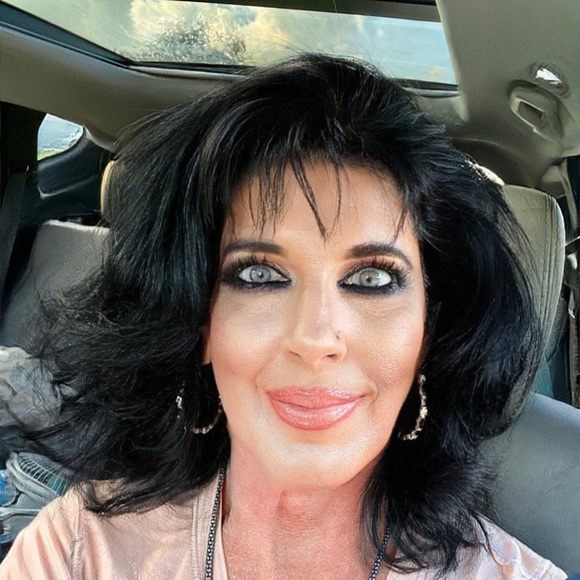 Meet your Posher, Keri - Picture 10 of 15